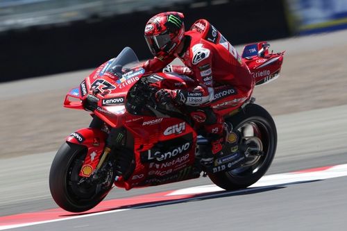 MotoGP: VR46 confirma que Bagnaia testou GP24 de Morbidelli; chefe da Ducati se diz "surpreso" com declaração