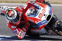 Lorenzo: Uso do freio traseiro é chave de melhora na Ducati