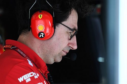 Massa lembra empréstimo de scooter a novo chefe da Ferrari: “tinha perdido a CNH”