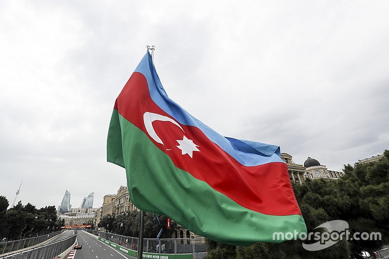 GALERI: Suasana dan aksi kualifikasi GP Azerbaijan