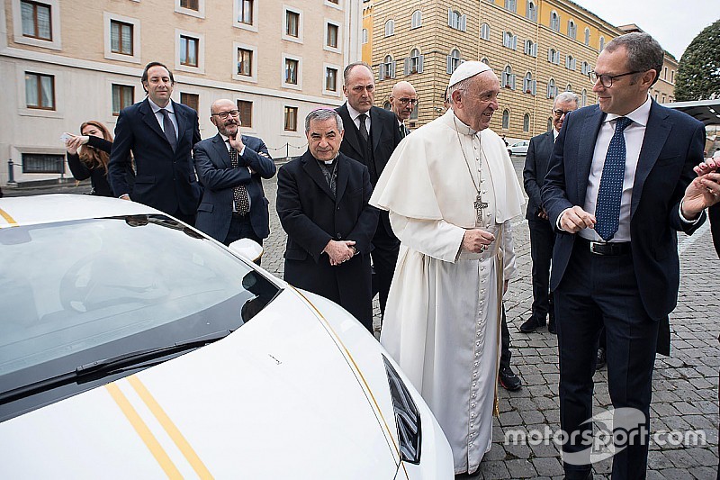 Papa Francisco receberá pilotos da MotoGP na próxima semana