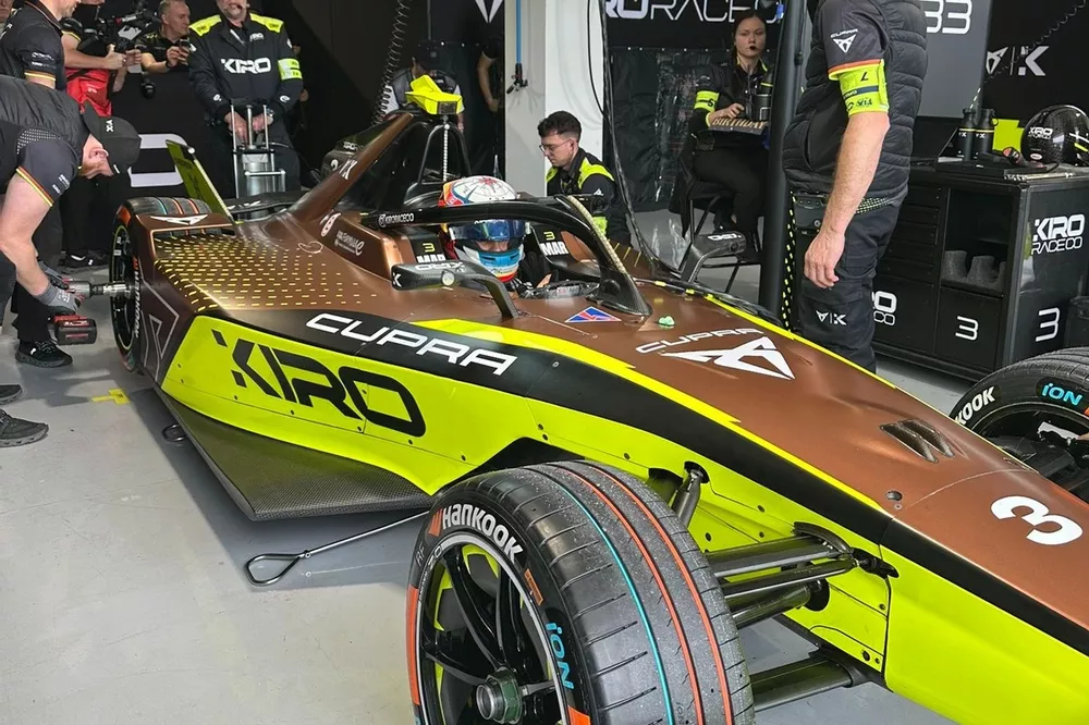 Pepe Marti CUPRA