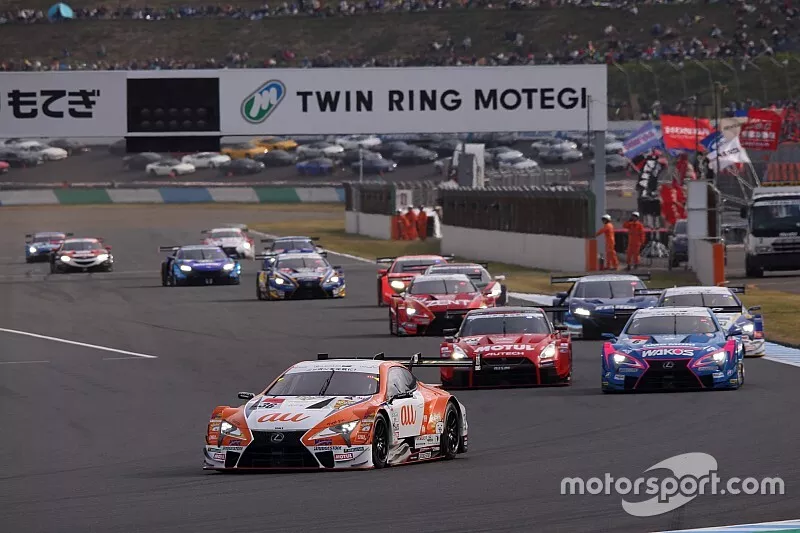 GT500 start action