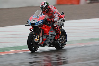 Berat motor Ducati pengaruhi cedera Lorenzo