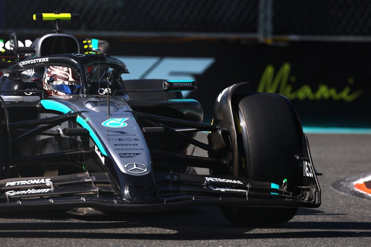 https://cdn-3.motorsport.com/images/amp/6b7dKWB0/s6/andrea-kimi-antonelli-mercedes.jpg