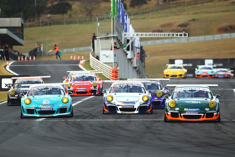 Corrida 1 na Porsche GT3 Cup