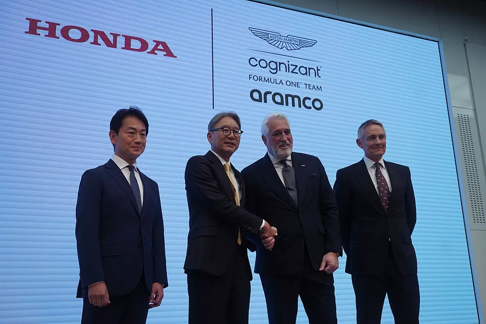 Lawrence Stroll,  Toshihiro Sanbe,,President and CEO Honda Motor,Koji Watanabe, President of Honda Racing Corporation,,Martin Whitmarsh