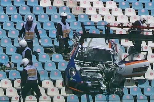 Groźny wypadek Porsche w Portimao