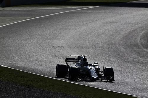 C&oacute;mo afectar&aacute; el nuevo asfalto del Circuit de Barcelona a los test de F1