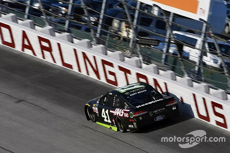 Kurt Busch, Stewart-Haas Racing Ford