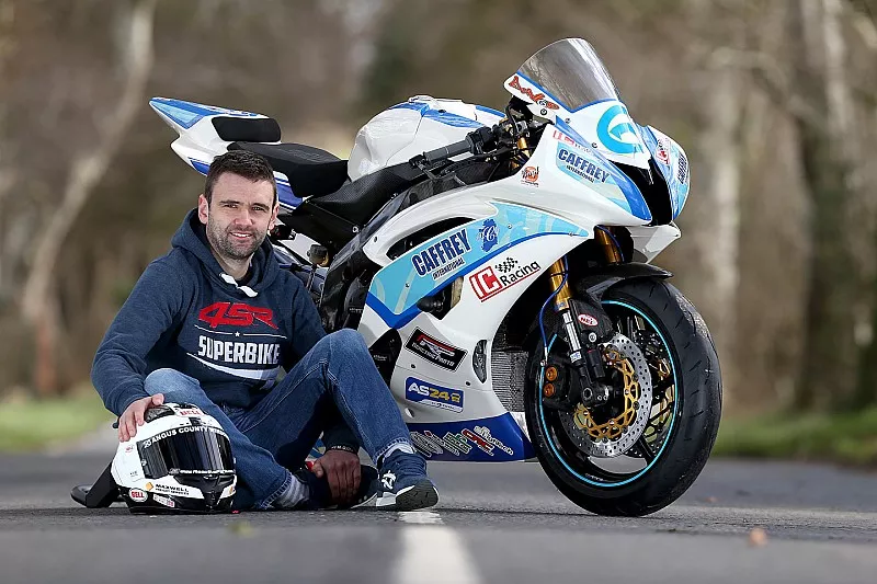 William Dunlop, Yamaha R6