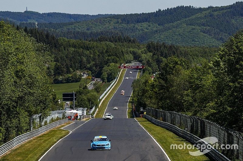 Nicky Catsburg, Polestar Cyan Racing, Volvo S60 Polestar TC1