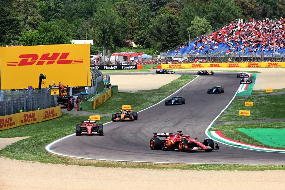 Charles Leclerc, Ferrari SF-24, Carlos Sainz, Ferrari SF-24, Oscar Piastri, McLaren MCL38