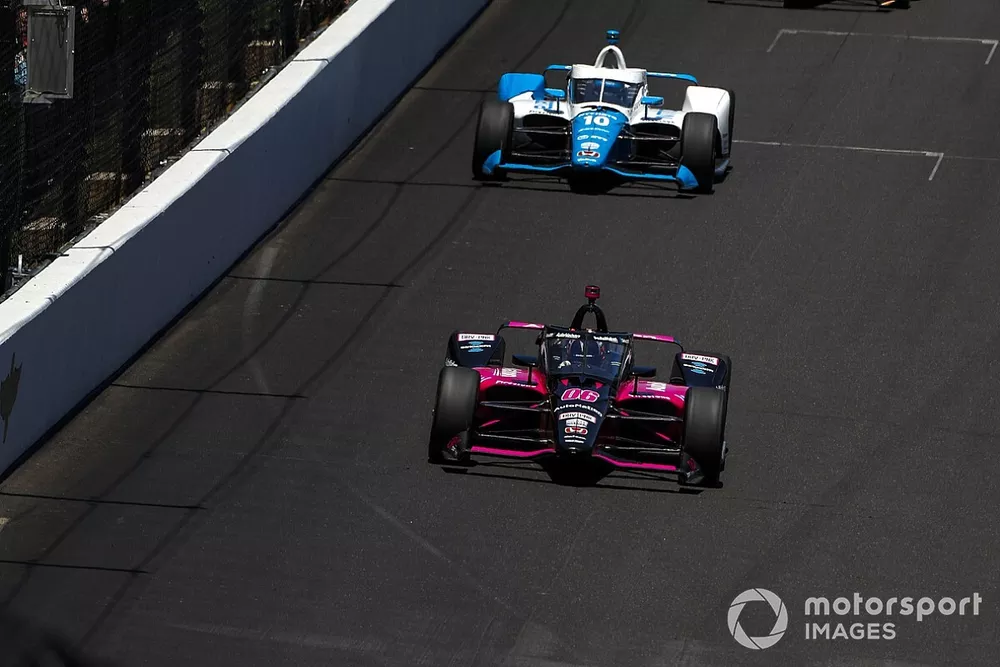 Helio Castroneves, Meyer Shank Racing Honda, Alex Palou, Chip Ganassi Racing Honda, Takuma Sato, Rahal Letterman Lanigan Racing Honda