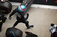 Un Russell "en la luna" no se explica su gran pole en Hungr&iacute;a