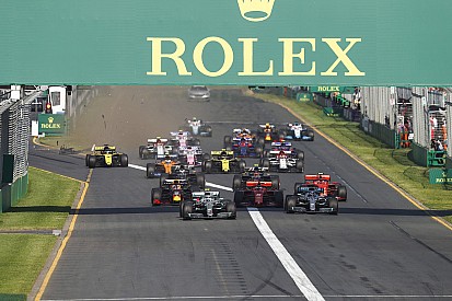 Ricciardo wijt DNF aan pech: "Uitgerekend daar zat een greppel"