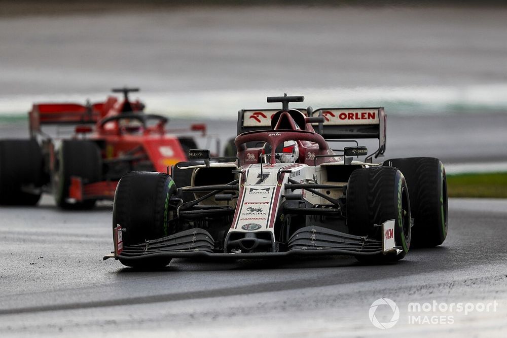 Kimi Raikkonen, Alfa Romeo Racing C39, Sebastian Vettel, Ferrari SF1000