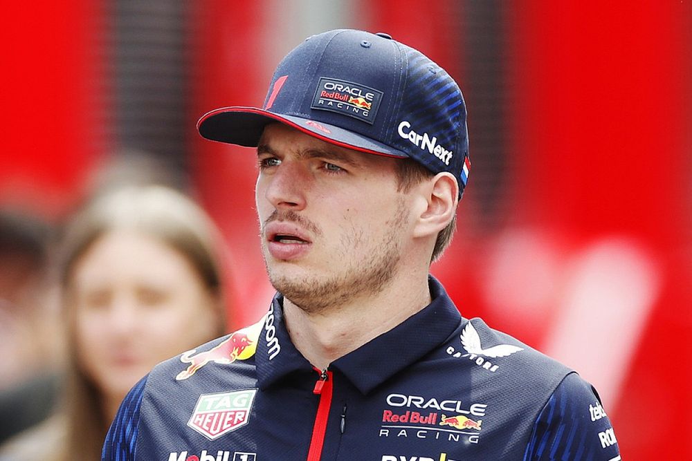 Max Verstappen, Red Bull Racing, en el paddock