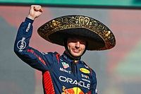 Verstappen gana el GP de México, Checo Pérez abandonó