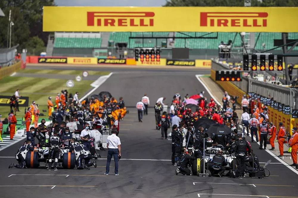 La parrilla previo a la carrera