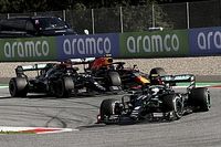 Wolff: "Gloves are off" in Mercedes-Red Bull battle