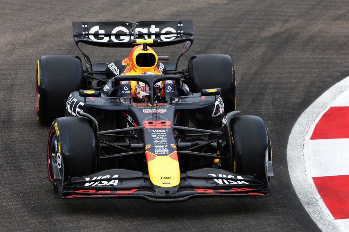 SSJK53★F1 F1シンガポールGP FP3速報｜フェルスタッペン、3連勝に向けて視界良好