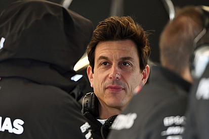 Wolff allarmato dalla Brexit: "Per i team con sede inglese è la madre di tutti i casini!"