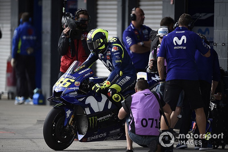 Vinales berjaya, Rossi: Masalah belum usai