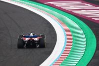 Vasseur: "Estamos entre dos y tres d&eacute;cimas por detr&aacute;s de McLaren"