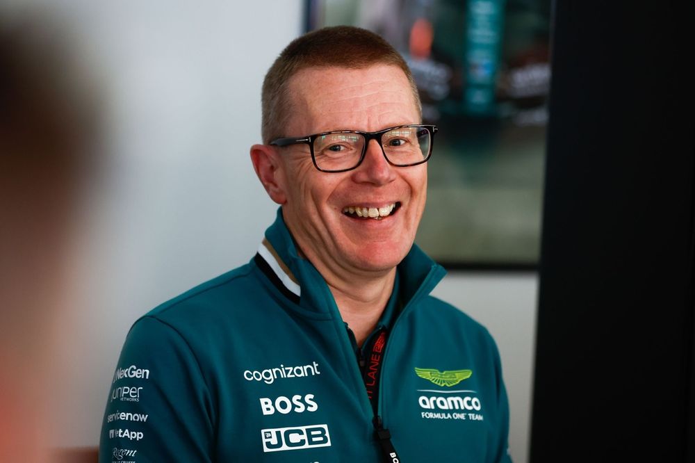 Andy Cowell, Aston Martin F1 Team, Group Chief Executive Officer 