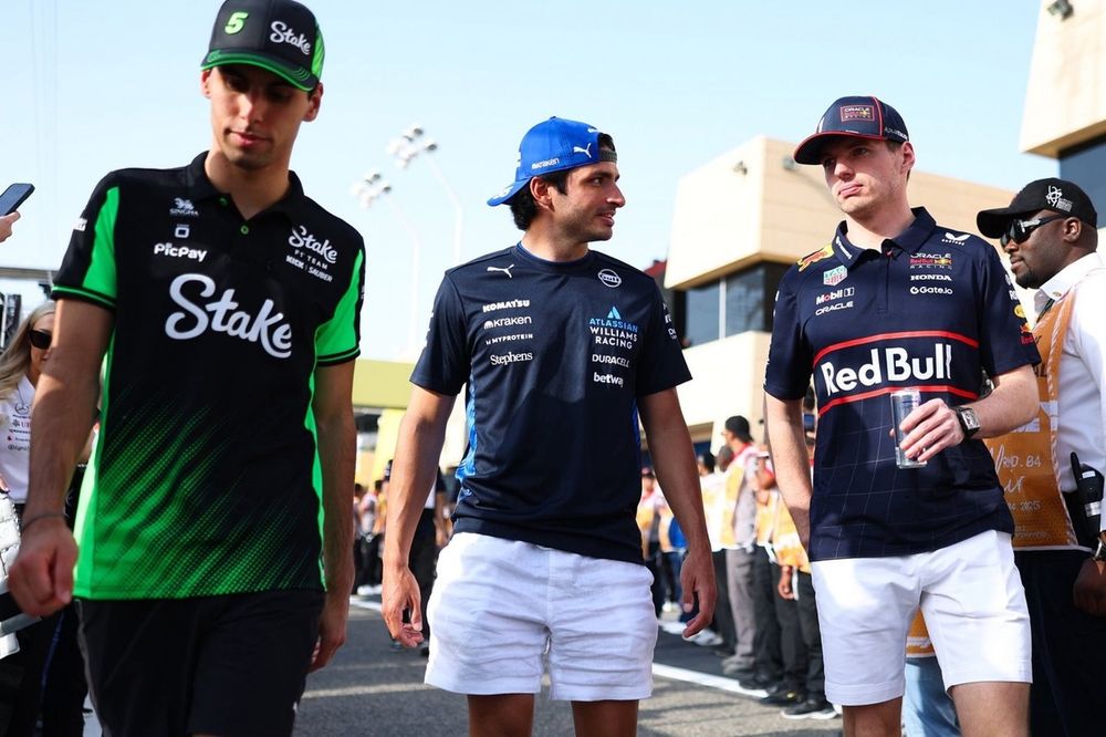 Max Verstappen, Red Bull Racing, Carlos Sainz, Williams, Gabriel Bortoleto, Sauber