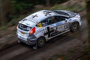 &bdquo;Zza biurka&rdquo; po zwycięstwo w klasie