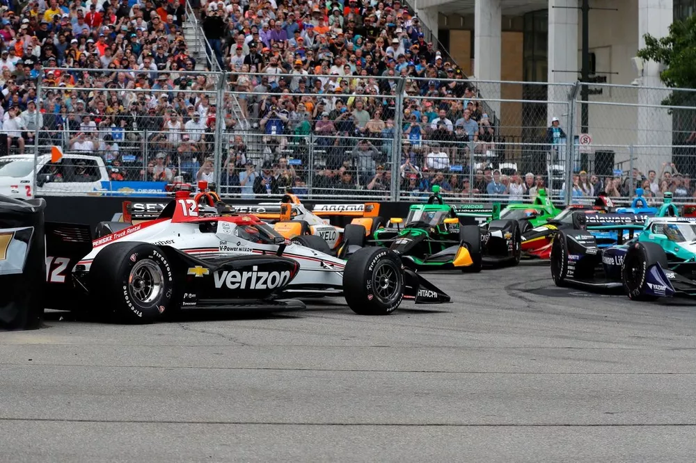 Will Power, Team Penske Chevrolet, crash