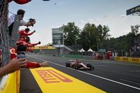 Leclerc celebra en Monza: "Hoy no ten&iacute;amos el coche m&aacute;s r&aacute;pido"