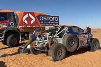 La "emotiva" recuperaci&oacute;n de Laia Sanz en el Dakar tras su accidente