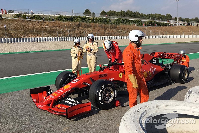 Ferrari, Barcelona testlerini erken kapattı