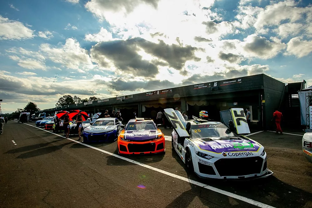 Carros da GT Sprint Race