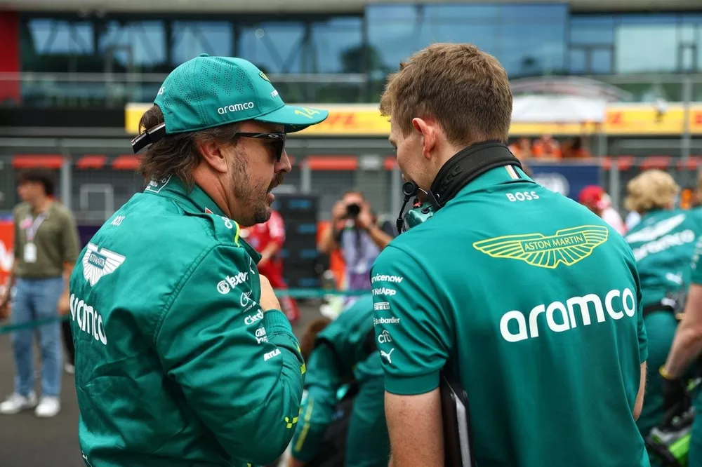 Fernando Alonso, Aston Martin Racing