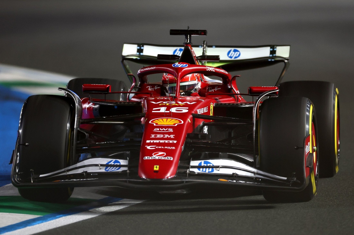 F1 | Ferrari: Leclerc dà speranza, mentre Hamilton perde fiducia