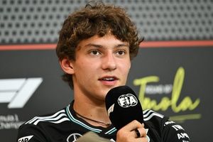 F1 - Antonelli organiza excursão com colegas de escola durante GP em Ímola: "Uma boa maneira de manter o relacionamento"