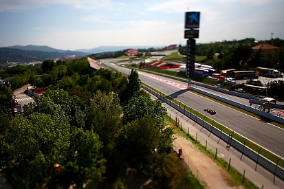 F1 teams agree to run both pre-season tests at Barcelona