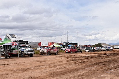 Las lluvias vuelven a castigar al Dakar