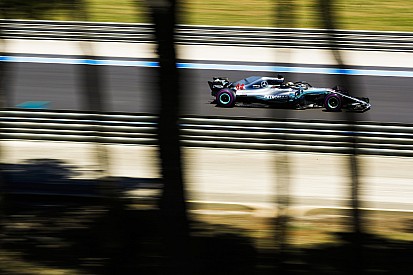 Hamilton-dominancia a Francia Nagydíj második szabadedzésén
