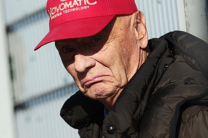 Geplatzter Air-Berlin-Kauf: Lauda wütend auf deutsche Politik