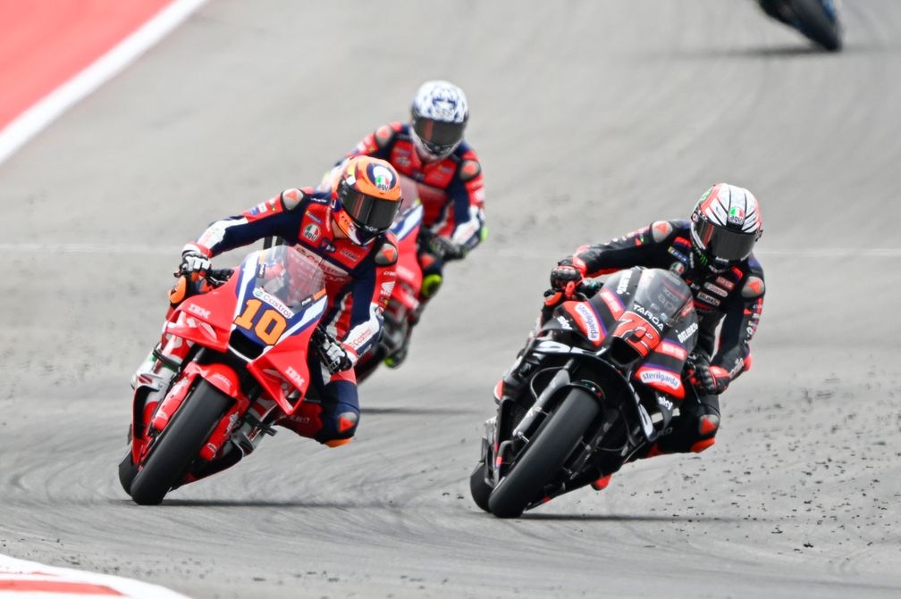 MotoGP | Bezzecchi e Marini penalizzati per l'impeding a Marquez: perderanno due posizioni in griglia domenica