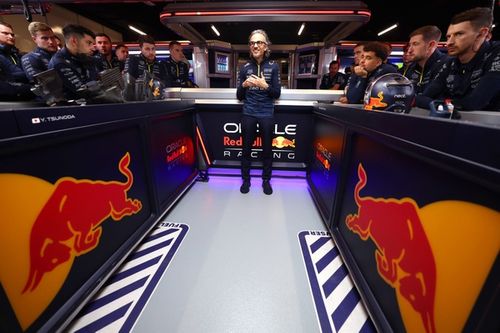 Menos pol&iacute;tica y m&aacute;s "pura competici&oacute;n": la influencia de Mekies en Red Bull