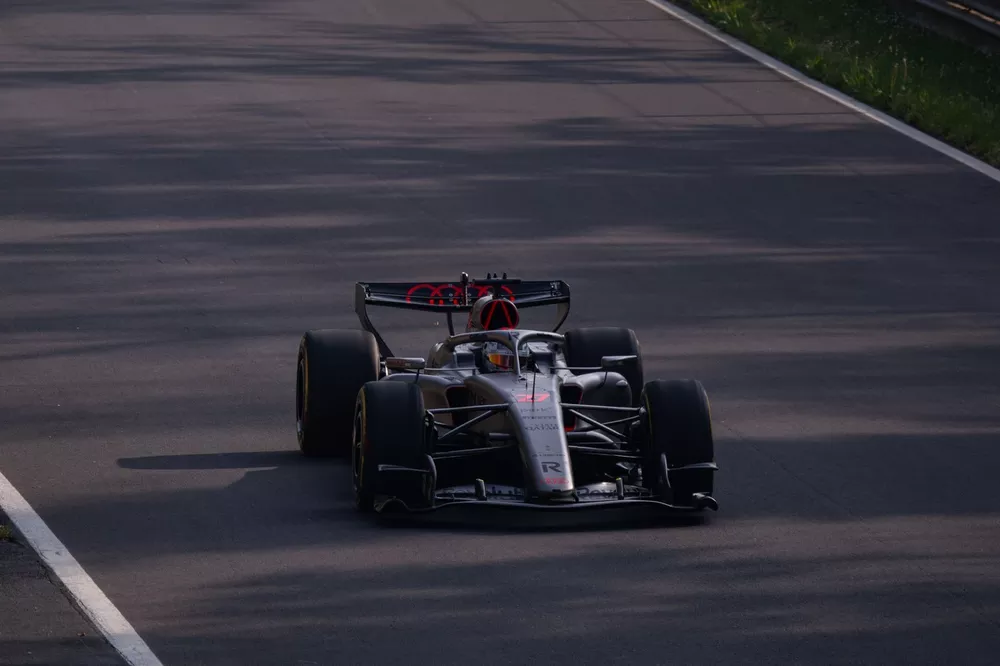 Audi R26 a Monza per filming day