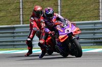 Lorenzo ve favorito a Martín, pero advierte: "Hasta la bandera a cuadros nada es seguro"