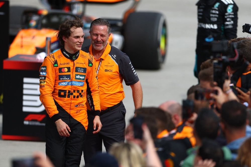 Oscar Piastri, McLaren, Zak Brown, McLaren