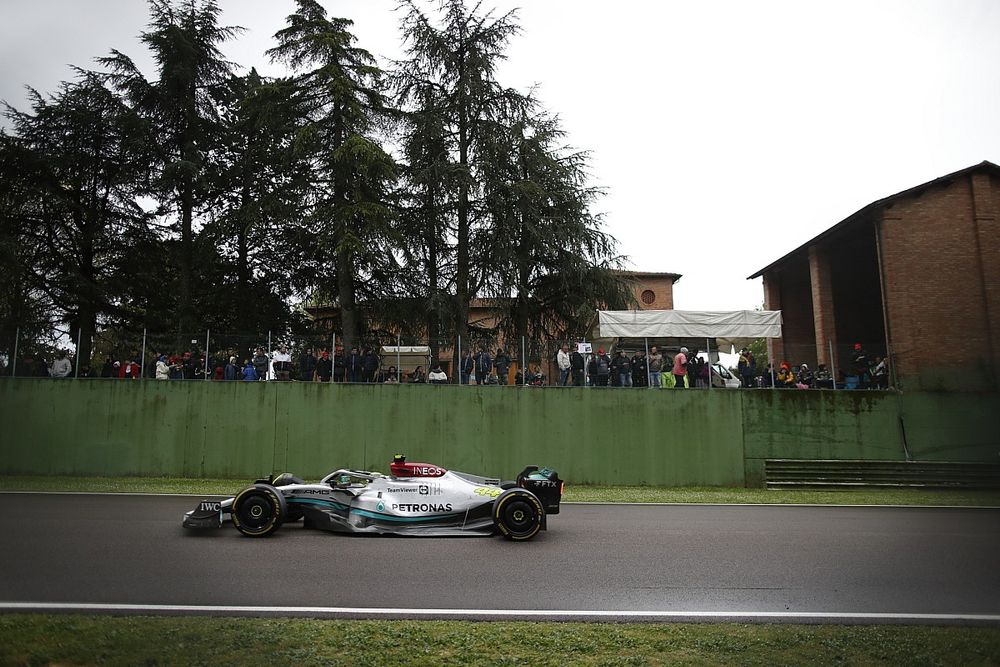 Lewis Hamilton, Mercedes W13